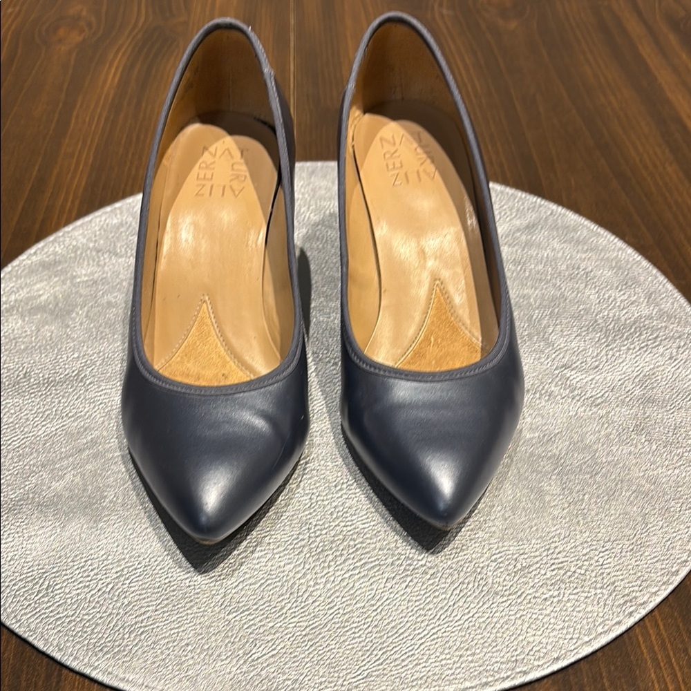 Naturalizer Silver Gray Heels